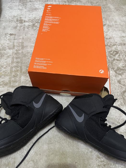 ghete de lupte/box nepurtate