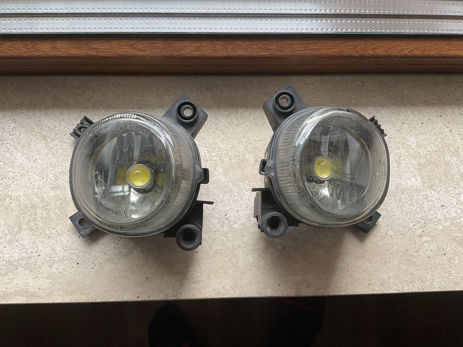 Audi A4 B7 Valeo - оригинални халогени