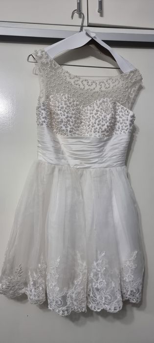 Rochie alba de ocazie