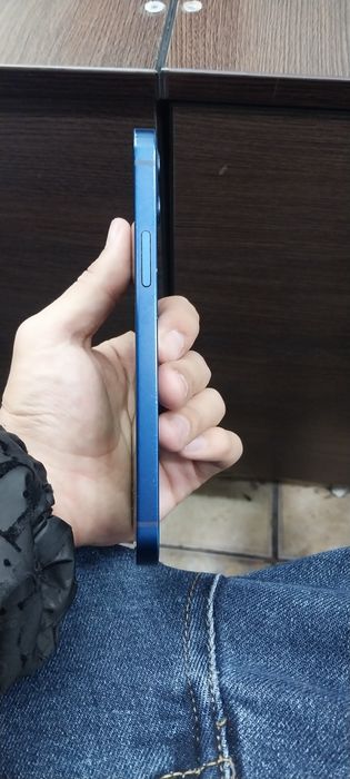 Iphone 12 с гарантией 64 гб ёмкость 78%