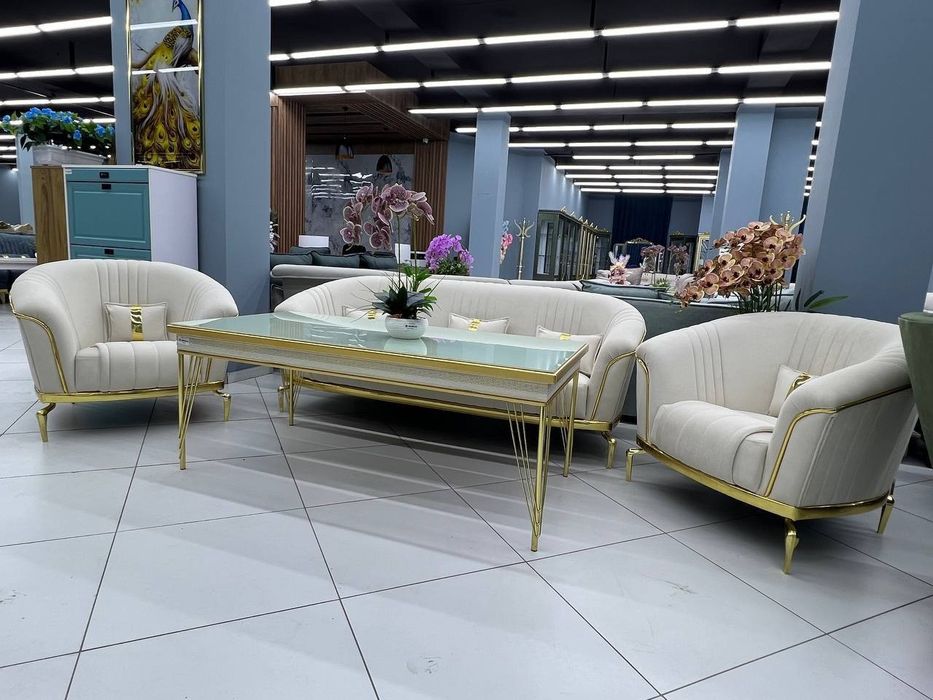 Mehmon hona uchun mebel