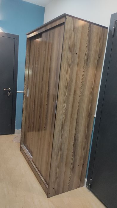 Шкаф  и тумбочка