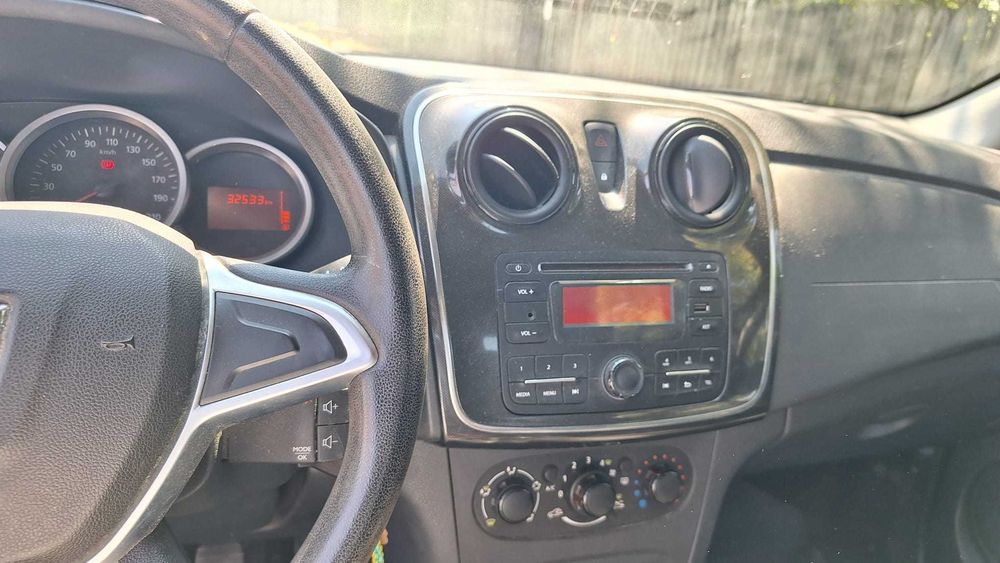Dacia Logan, 33.000 km, Primul proprietar