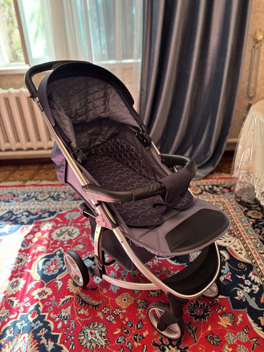 Прогулочная коляска Babyton