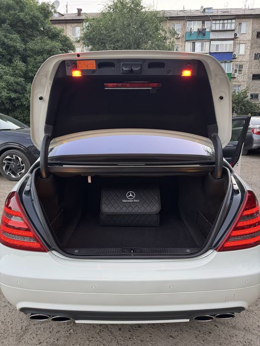 Продам машину mercedes benz s class