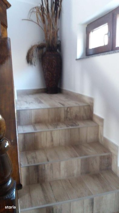 SALATRUC-VAMA-SUCEAVA- casa pretabila locuita sau cabana