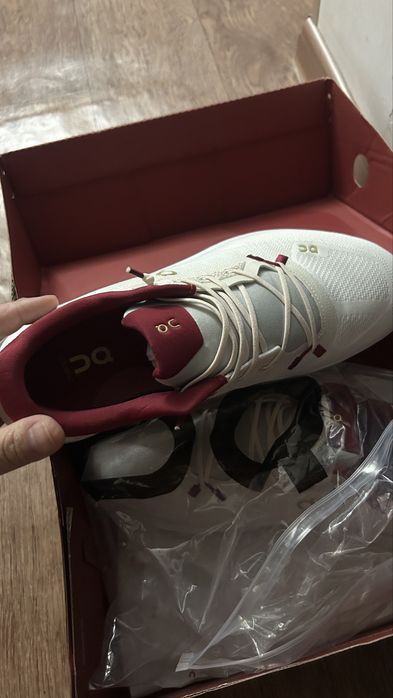 Продам новые красовки
