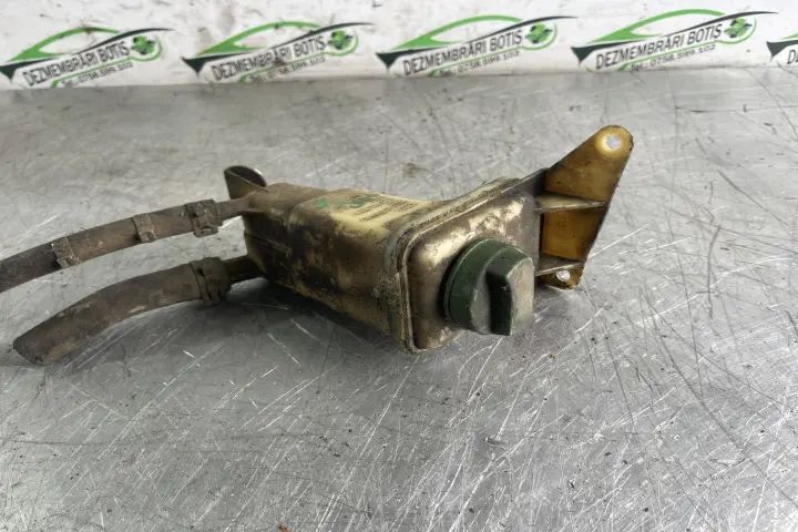 Vas lichid servodirectie Audi A4 2002 1.9 TDI MT (100 hp)