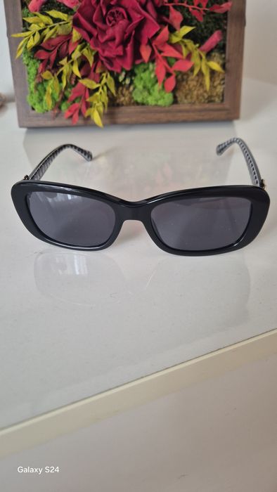 Ochelarii Love Moschino