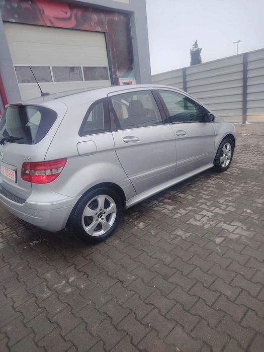 Vand Mercedes B180 cdi