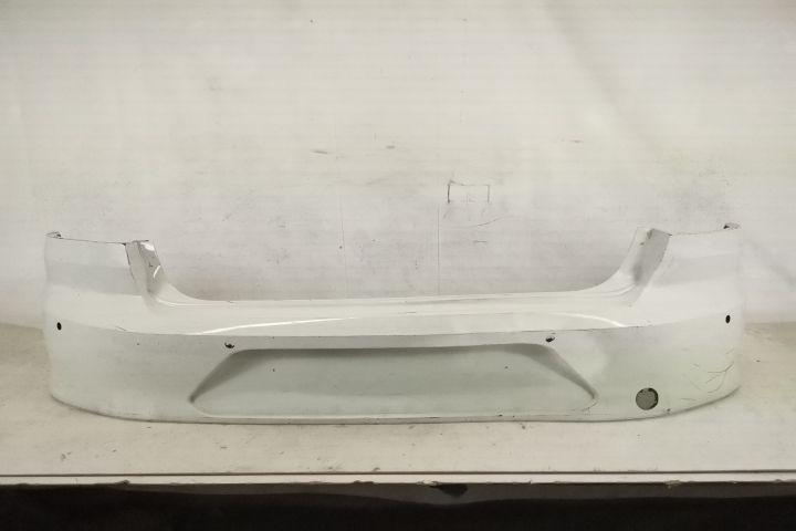 Оригинална задна броня със сензори в добро състояние Фолксваген / Volk