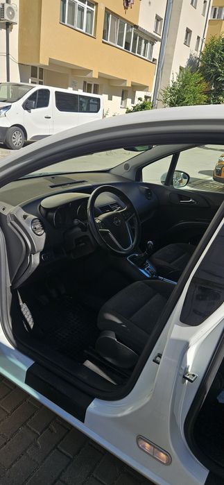 Opel Meriva b , 1.4 16v turbo 120cp. 2014
