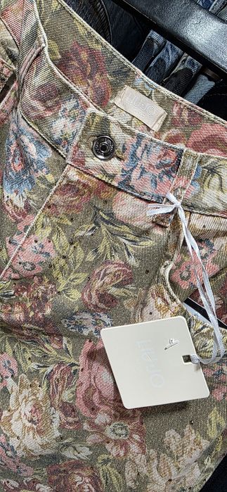 Цветни дамски дънки Liu Jo с финни камъни