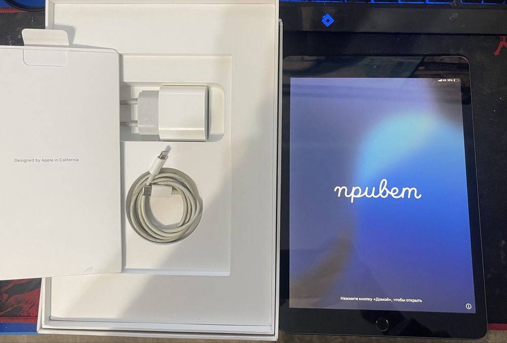 IPad 8 Wi-Fi+Cellular 32 ГБ Space Gray