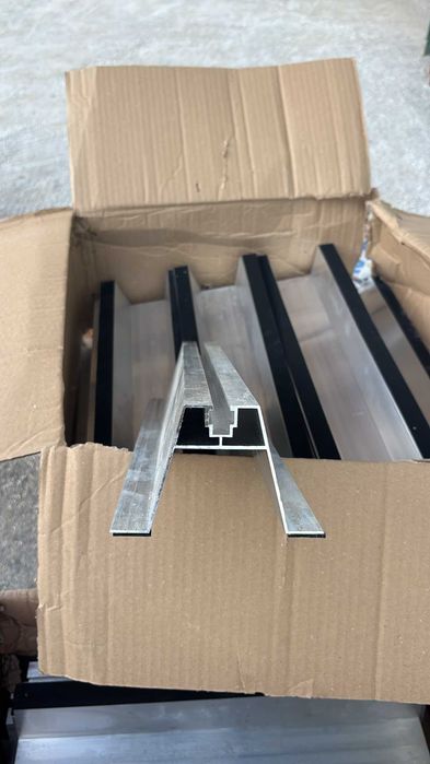 Structura sina mini rail panouri solare fotovoltaice