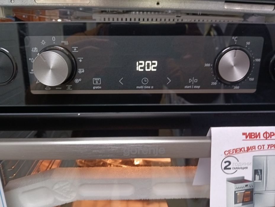 Чисто нова печка за вграждане с индукционни котлони Gorenje с две години Гаранция!