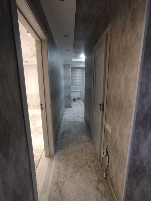 Продается своя 2в3/1 /5 квартира Чиланзар