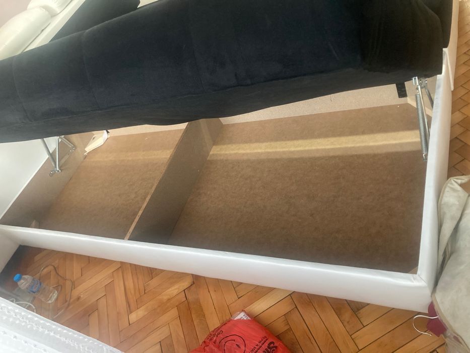 Диван мебел легло