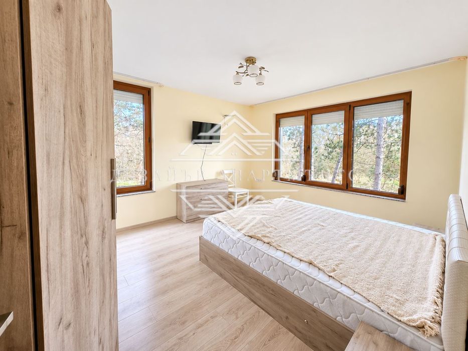 Дава се под наем Двустаен апартамент в Созопол - 80 кв.м за 500 € - Снимка #4