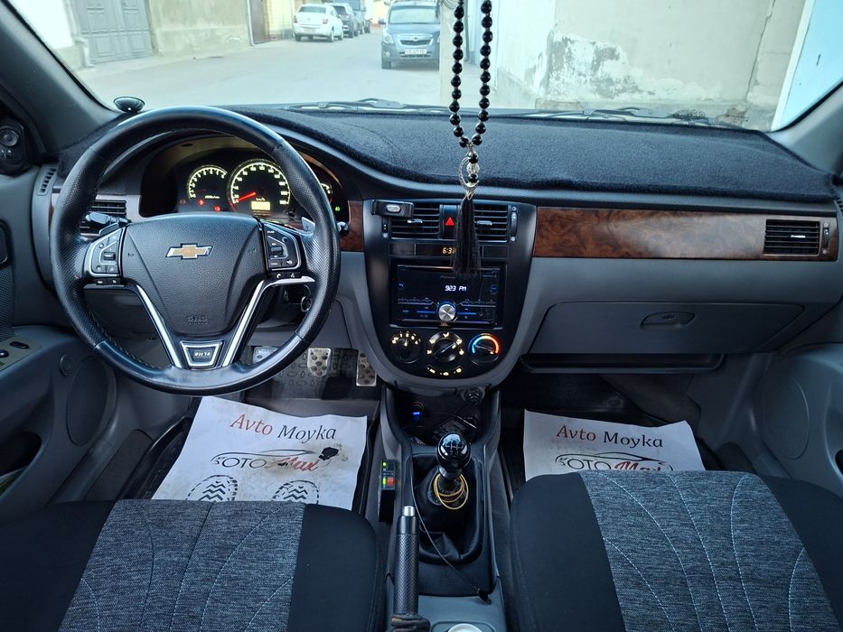 Продам ласетти 1.8