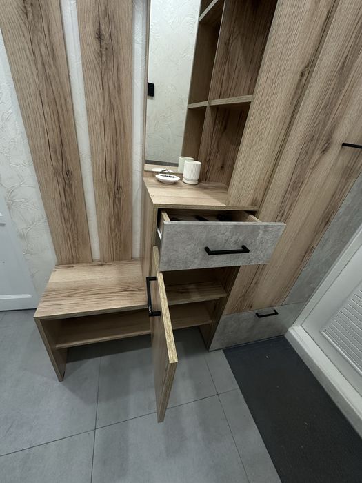 Шкаф для прихожей