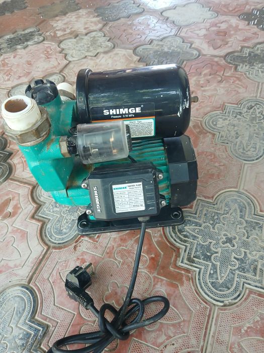 Вакуумный  насос