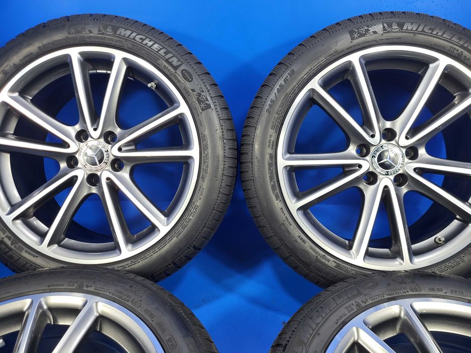 Jante OE Mercedes R18 CLS w257 ca NOI +anvelope Michelin 245 45 18 MOE