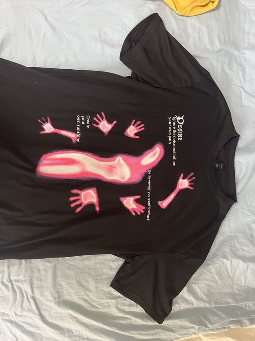 Блузи и тениски