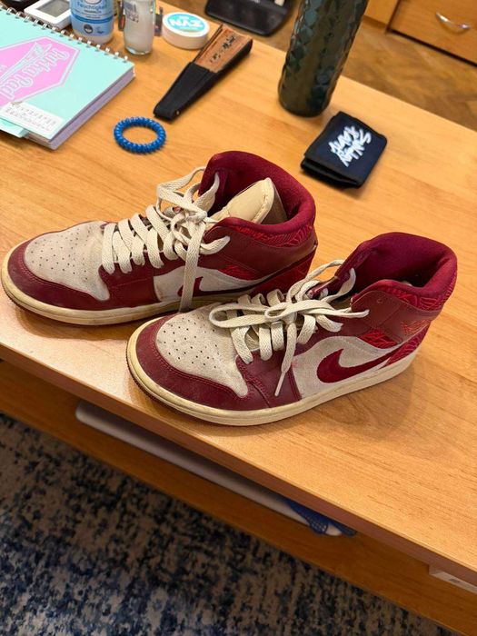 Юношески високи маратонки Nike - 38 номер , 24см стелка