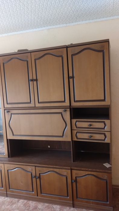 Стенка с фасадами из СССР