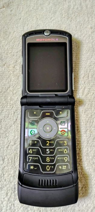 V3 negru by Motorola