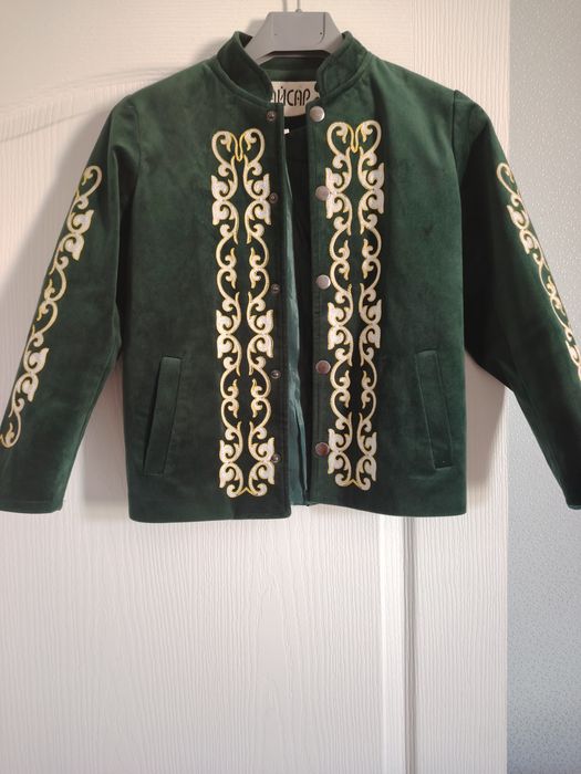 Ұлттық киім пиджак шапан