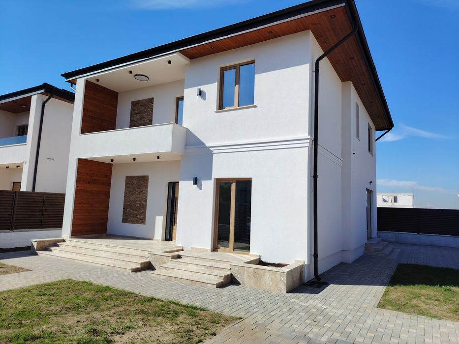 Vila Dobroiesti 5 camere, 3 bai, cartier rezidențial, strada ASFALTATA
