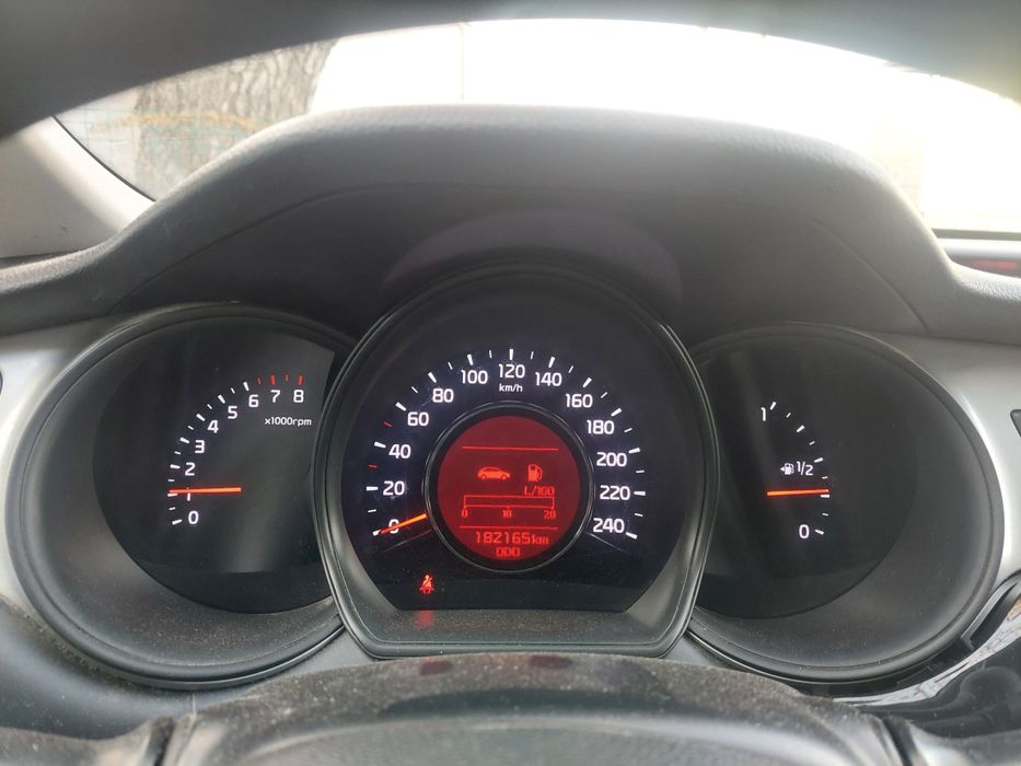Kia Ceed 1.4 benzină 2013