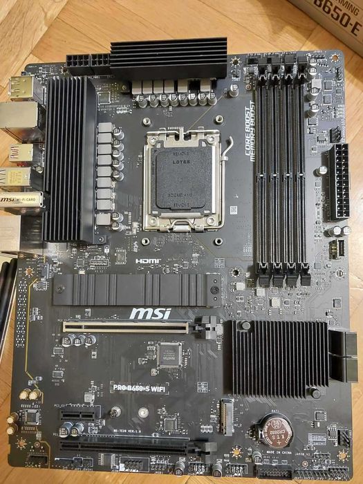 AMD Ryzen 9 7950X + MSI Pro B650-S Wi-Fi