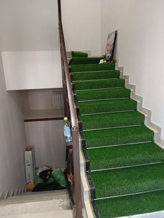 Сдаётся в аренду 2-х этажное офисное помещение