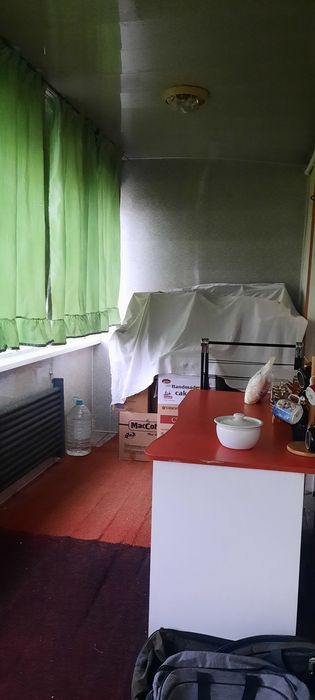 Продается 3х комнатная квартира, за каналом.