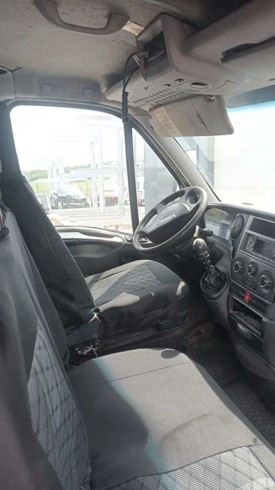 Vand IVECO 50C 35, an 2012 cu lift