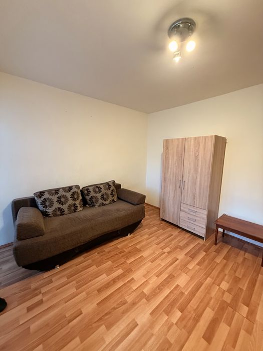 Închiriez garsonieră zona Selgros, INFOEL, Liceul cu Program Sportiv.