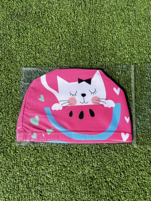 Цветни детски плувни шапки- забавни и удобни!