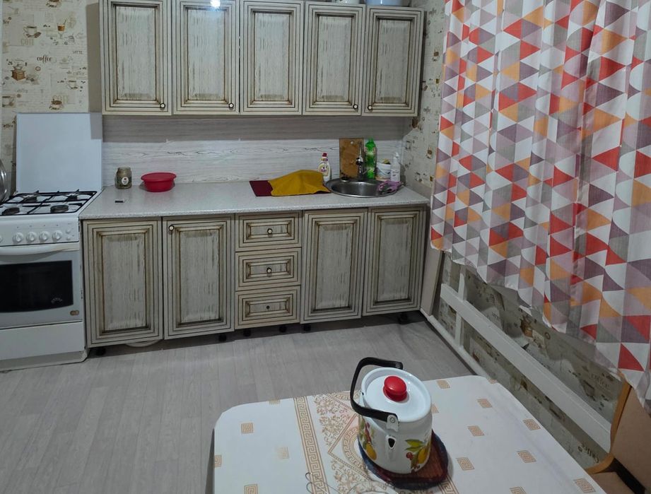 Достық ауылынан жер үй сатылады.