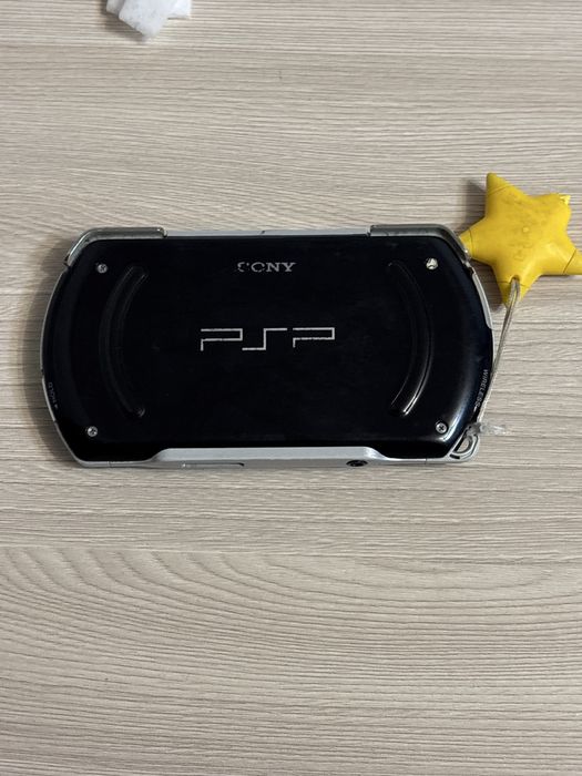 Продам psp/псп go 16gb