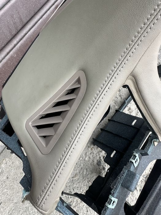 Bmw F01 F02 кожа табло аирбаг шито кожа