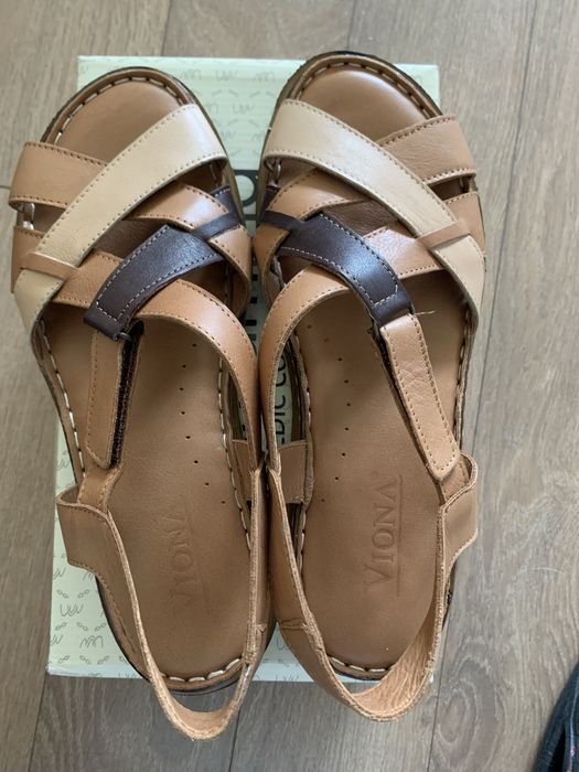 Дамски сандали от естествена кожа