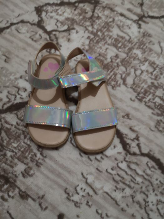 Сандалки за момиче H&M