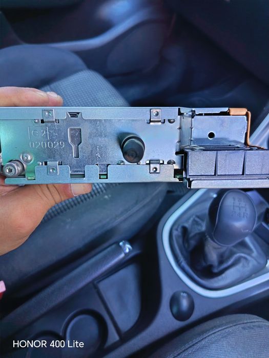 Авто сд за пежо Siemens