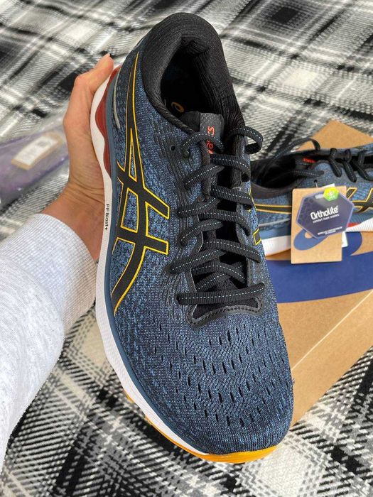 Кроссовки: Asics Gel-Nimbus 24