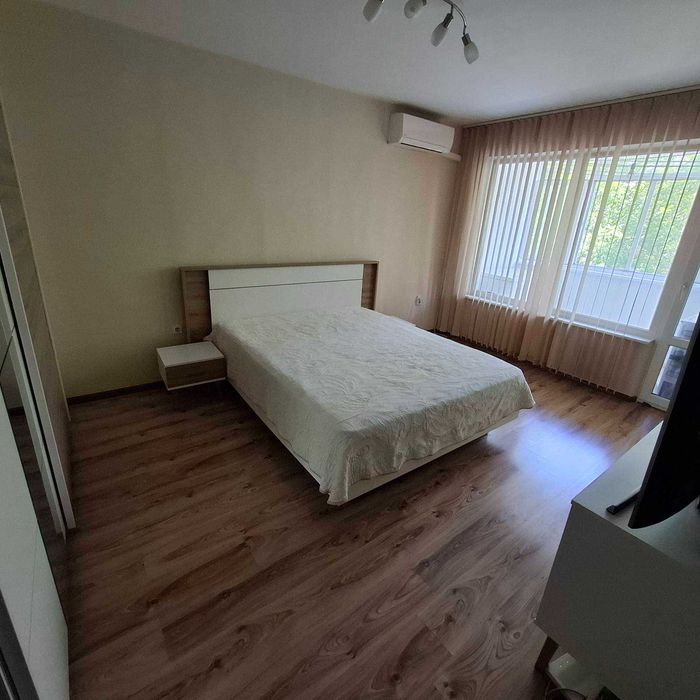 Продава се Тристаен апартамент в Варна, Възраждане 1 - 74 кв.м за 2325 €/кв.м - Снимка #5