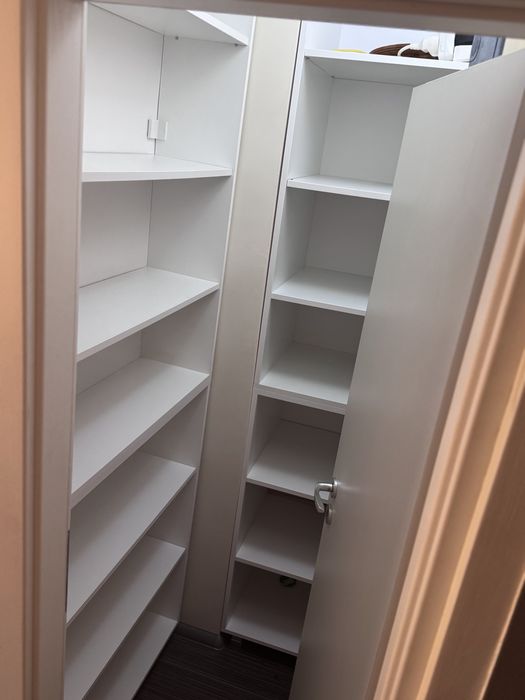 proprietar inchiriez apartament 3 camere complex