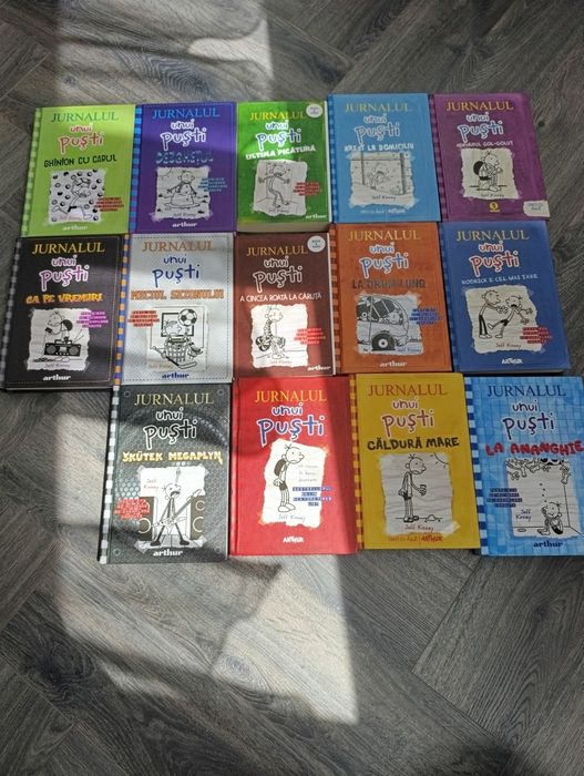 Lot 14 cărți Jurnalul unui pusti
